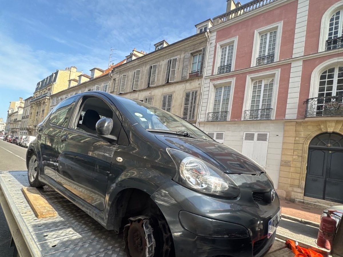 Dépannage automobile à Paris - Fast Depann rue haussmannienne