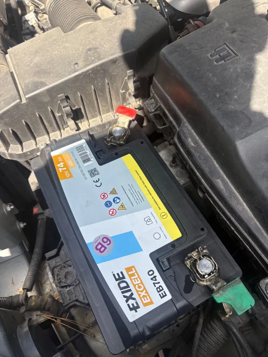 Remplacement batterie voiture – Fast Depann
